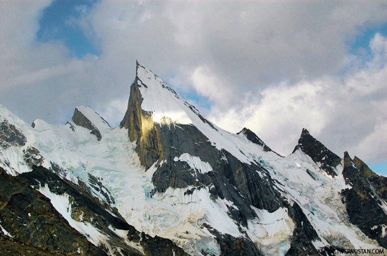 Laila Peak (2011)
