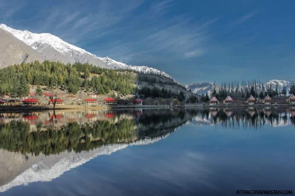Lower Kachura Lake (November 2015)
