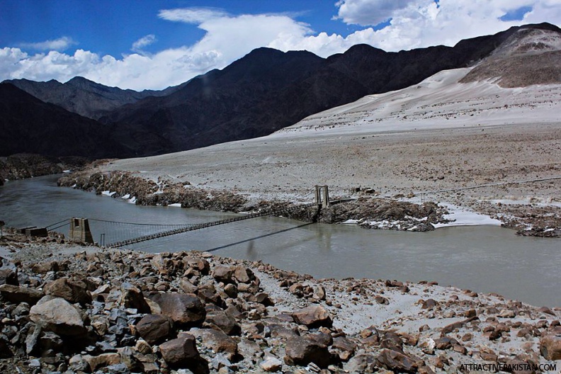 0232-towards_Gilgit-May_2015.jpg