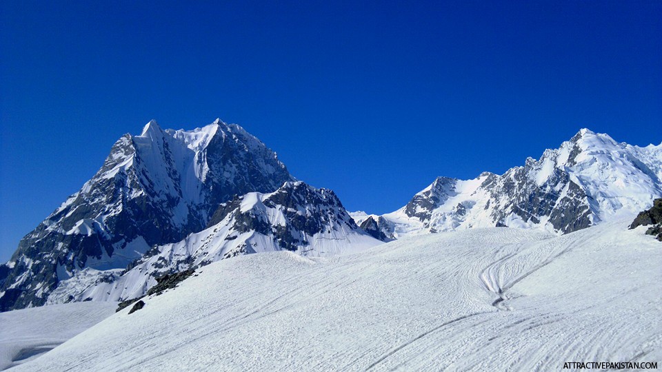 Shani Peak (2012)
