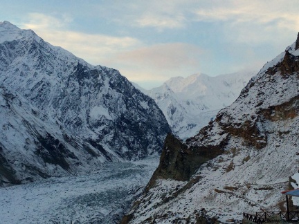 Shultar Peak (Hoper Glacier (February 2016)
