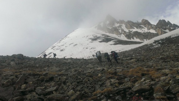 towards Rush Lake (June 2014)
