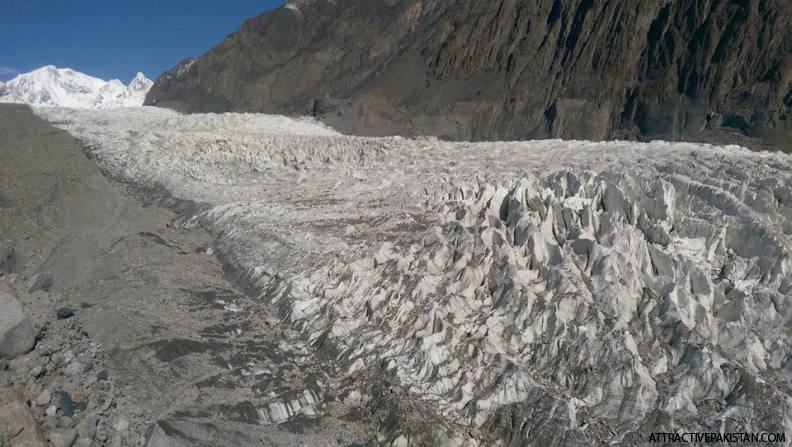 0793-Passu_Glacier_Trek-April_2016.jpg