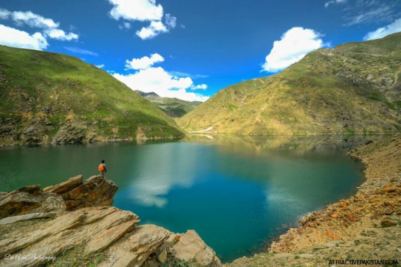Lulusar Lake (August 2015)
