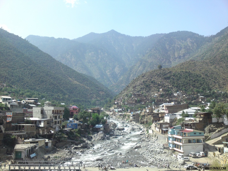 0165_Swat-Bahrain_August_2011.JPG